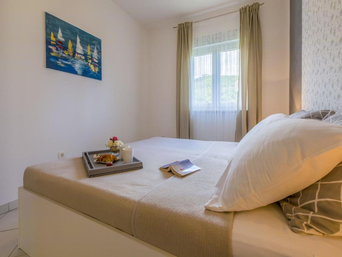 Apartments Rabbit Crikvenica Luaran gambar