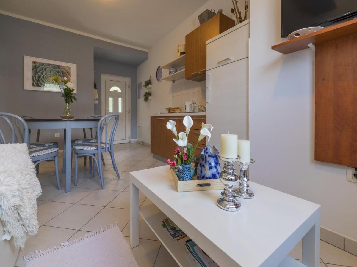 Apartments Rabbit Crikvenica Luaran gambar