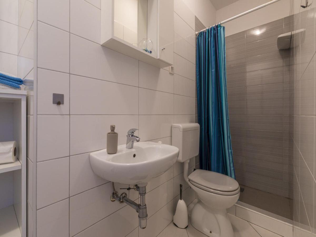 Apartments Rabbit Crikvenica Luaran gambar